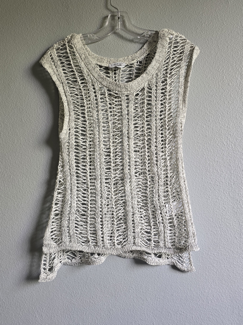 Bebe Open Knit Peppered White Vest Size XS